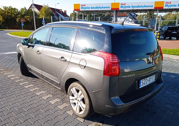Peugeot 5008 cena 24500 przebieg: 186000, rok produkcji 2010 z Żory małe 497